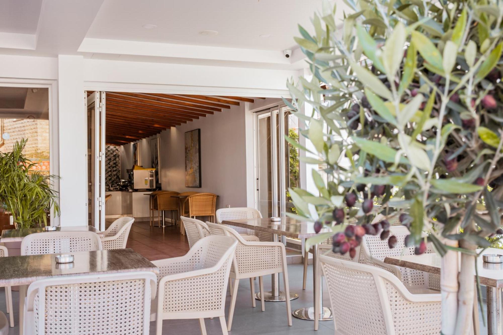 Paul Marie Hotel Apartments Ayia Napa Esterno foto